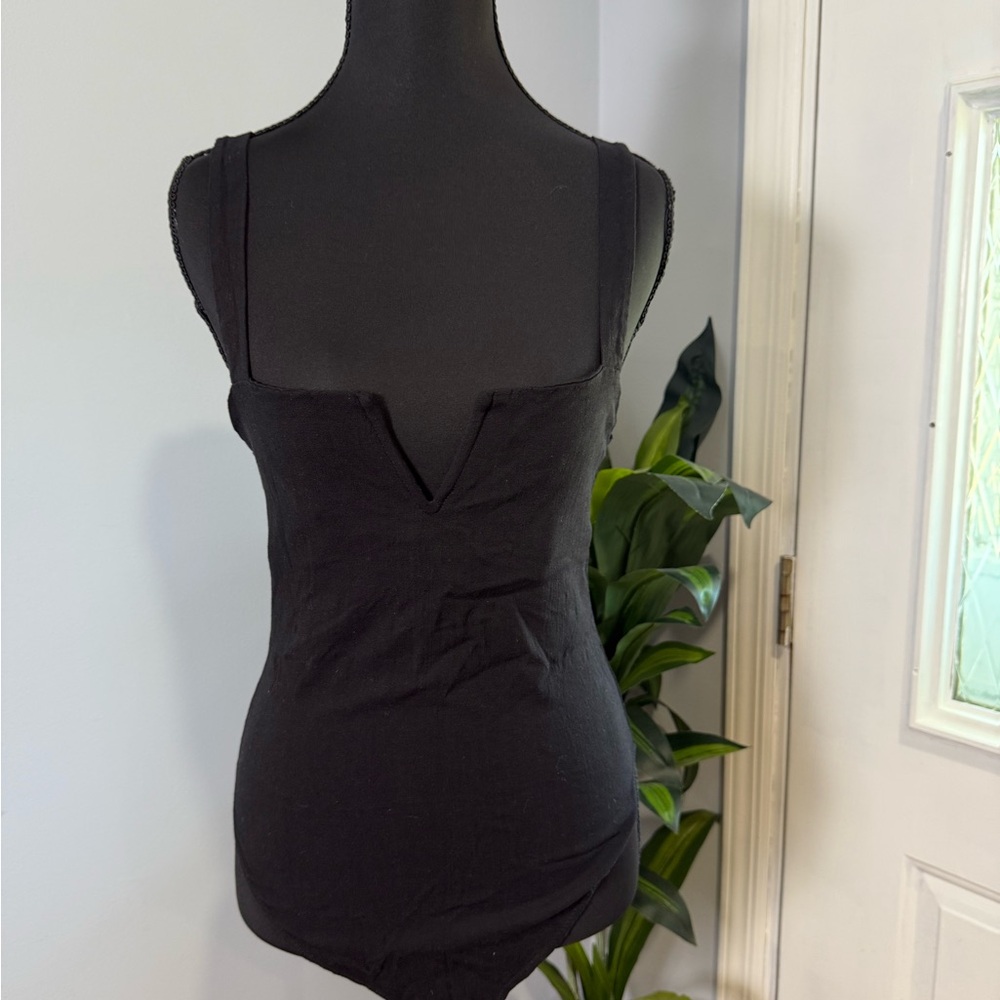 Black Fitted Cut Out Bodysuit